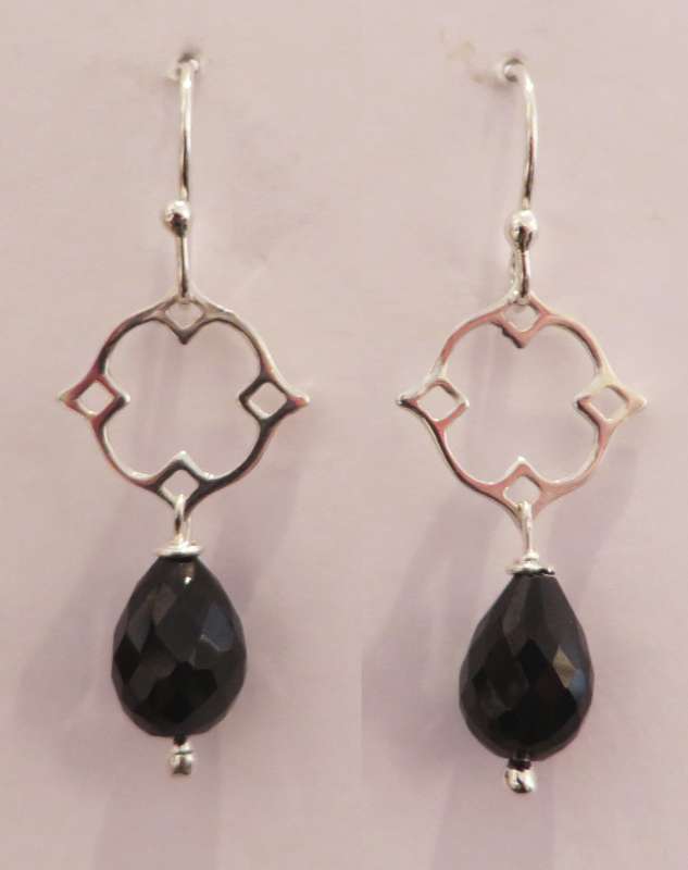 Silver Victoria clover drop earrings (onyx)